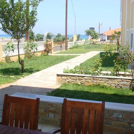 Villa Yianna Néa Meságkala Buitenkant foto