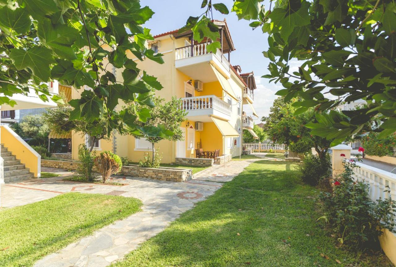 Villa Yianna Néa Meságkala Buitenkant foto