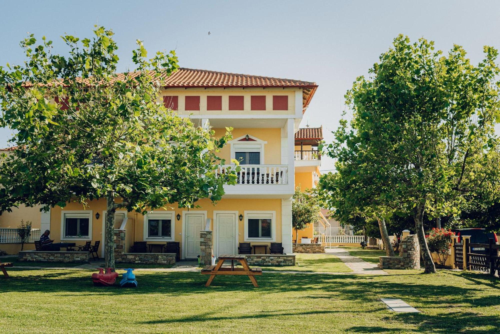 Villa Yianna Néa Meságkala Buitenkant foto