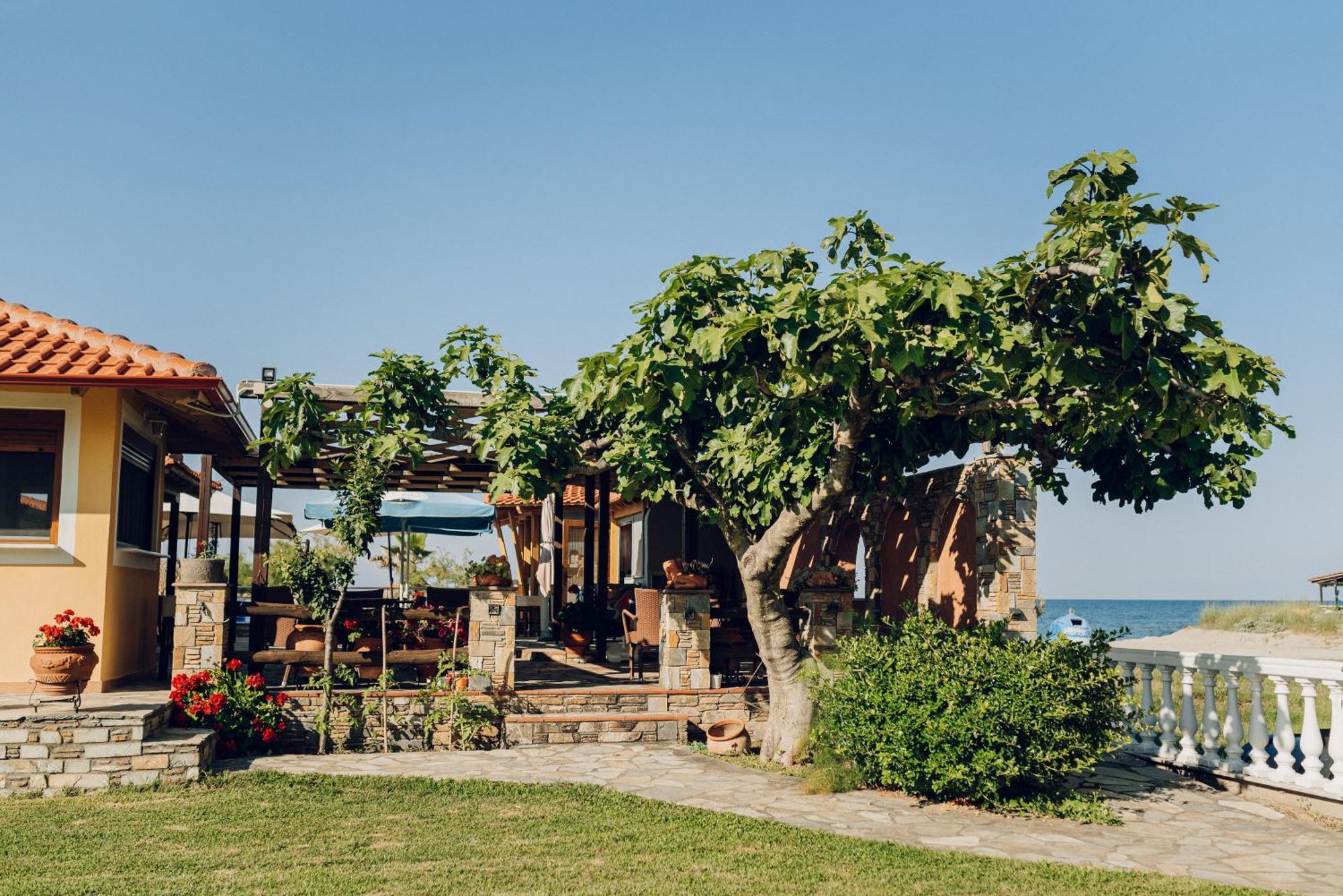 Villa Yianna Néa Meságkala Buitenkant foto