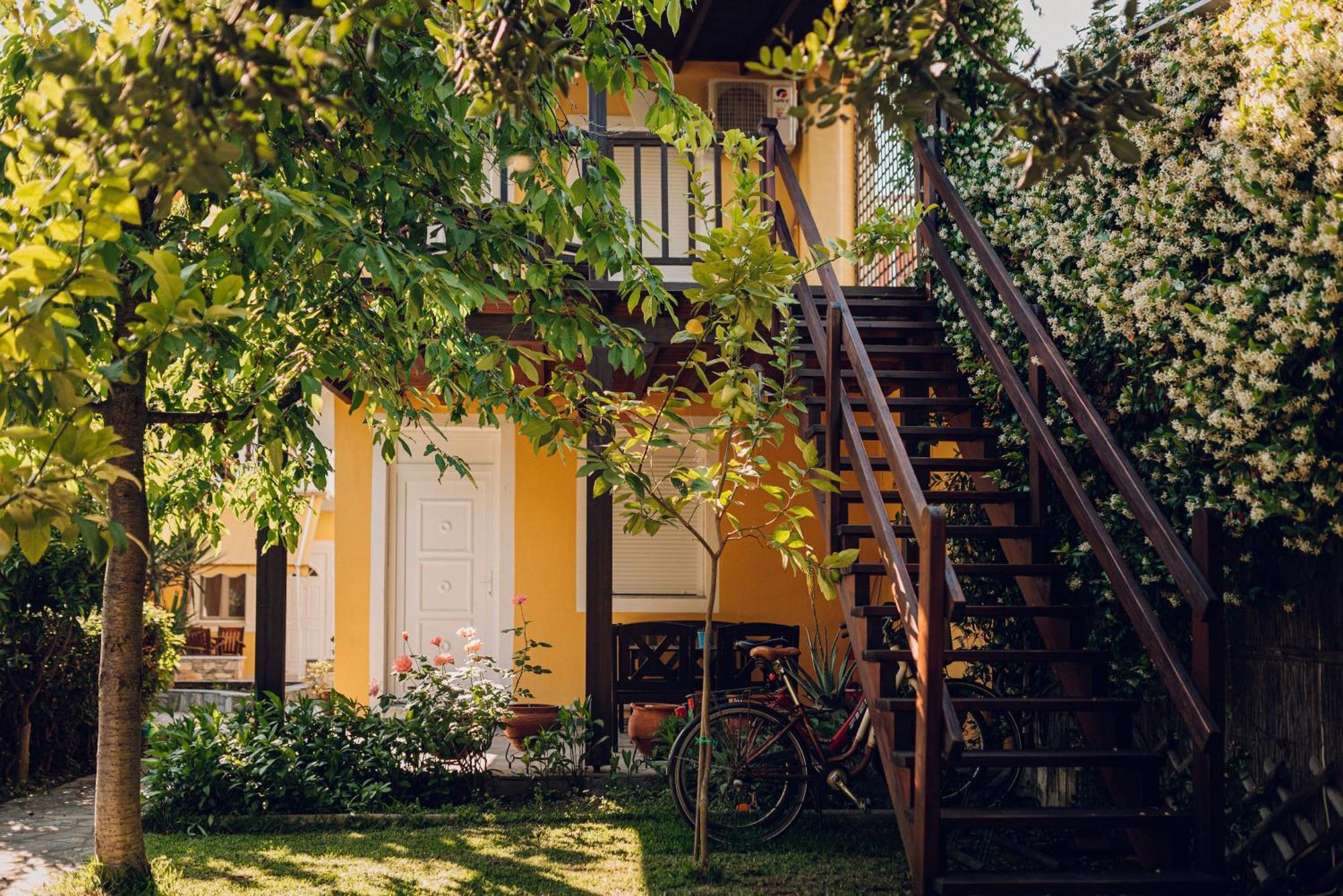 Villa Yianna Néa Meságkala Buitenkant foto